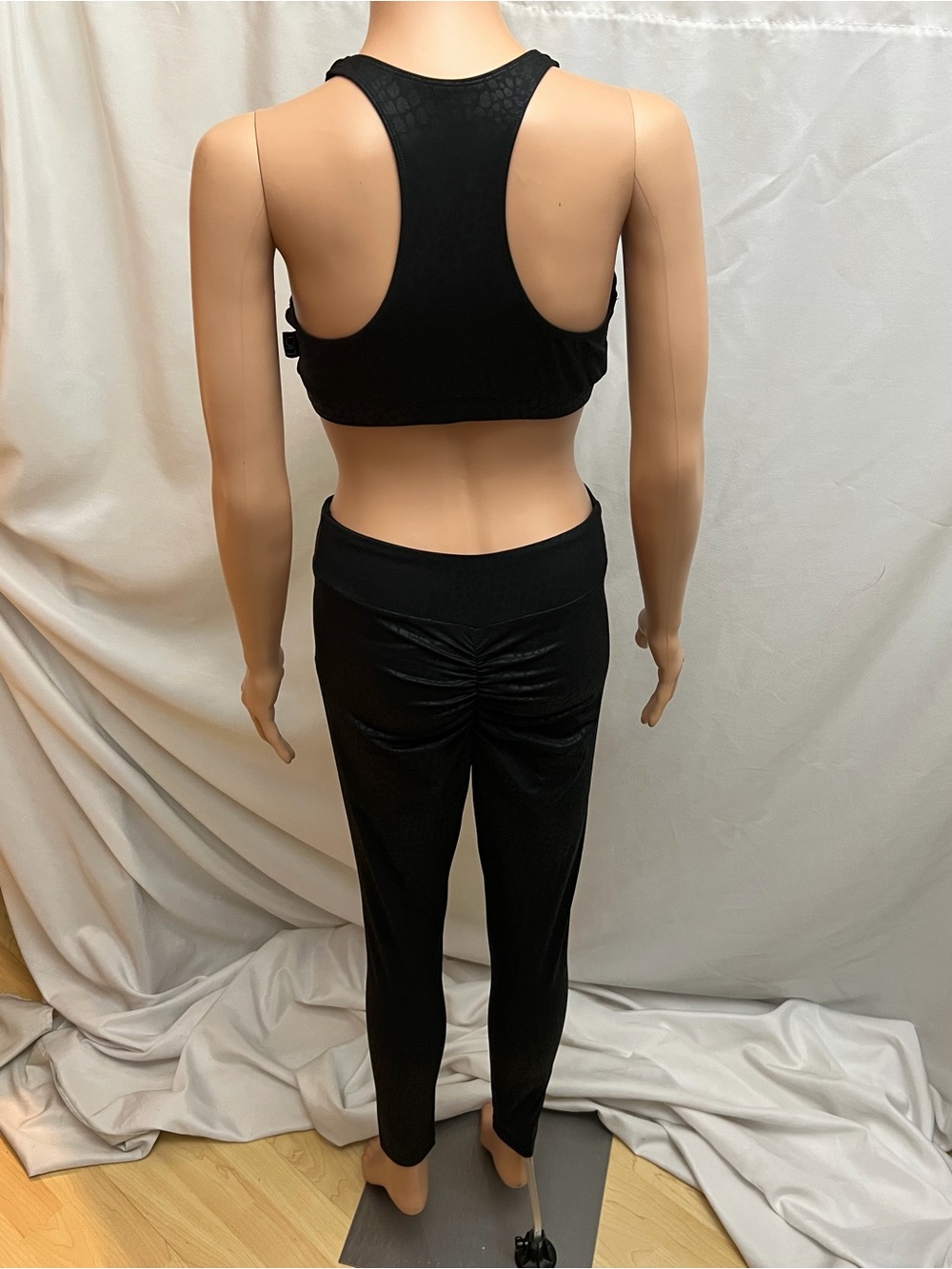 V-Neck Black Low-Impact Sports Bra - Picture 3 of 12
